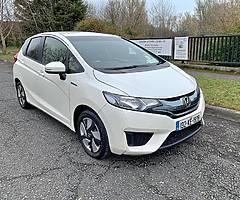 Honda fit hybrid(1.5)