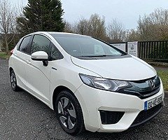 Honda fit hybrid(1.5) - Image 6/7