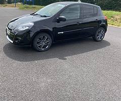 Renault Clio 2010 - Image 4/10