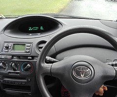 Toyota Yaris 2005 - Image 4/5