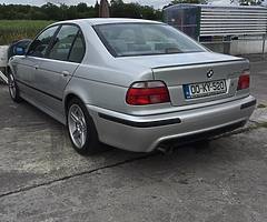 00 BMW 520i