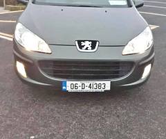 Peugeot 407