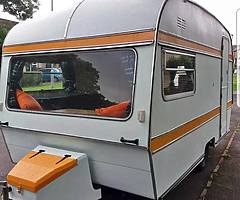 1977 Vintage Caravan