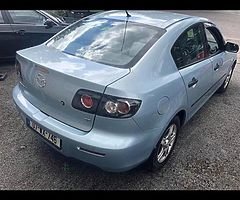 MAZDA 3 1.6 PETROL QUICK SELL - Image 5/9