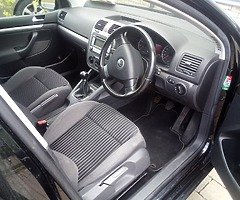 2007 Volkswagen Golf Black - Image 4/10