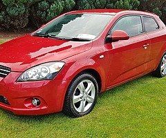 Kia ceed 1.6 diesel taxed and tested - Image 1/7