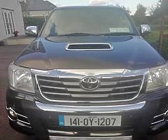 Toyota hilux 2014 - Image 1/10