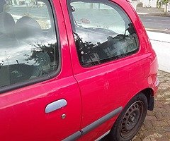 NISSAN MICRA 2001 - Image 4/6