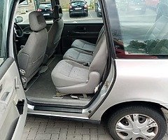 Volkswagen 7 seater 1.9 diesel manual car drives 100% has no NCT or tax first to see will buy - Image 3/5