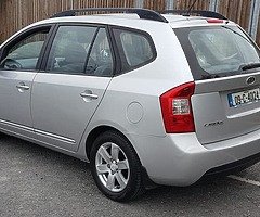 Kia carens 2.0 crdi 2009 7 seater low tax band low miles 120000.manual - Image 4/9