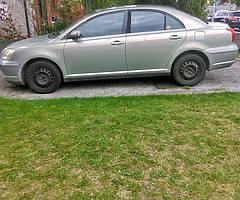 05 Toyota Avensis for sale