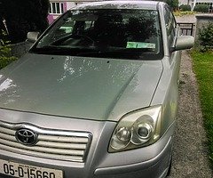 05 Toyota Avensis for sale