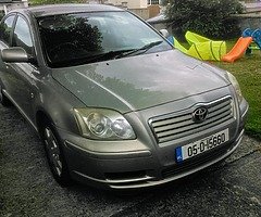 05 Toyota Avensis for sale