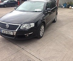 2009 Volkswagen Passat - Image 2/7