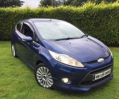 08 Ford Fiesta Titanium Spec