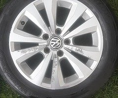 Volkswagen alloys and tyres - Image 4/6