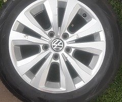 Volkswagen alloys and tyres - Image 6/6