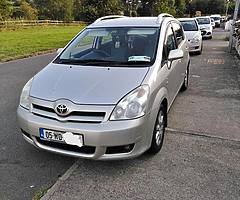 05 Toyota Corolla Verso