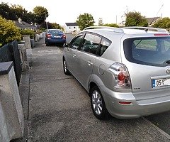 05 Toyota Corolla Verso