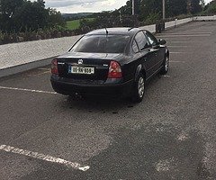 2005 Volkswagen Passat - Image 6/6