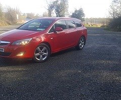 Vauxhall Astra 2012 Estate High Spec.