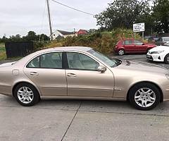 2004 Mercedes-Benz E-Class - Image 4/10