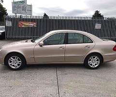 2004 Mercedes-Benz E-Class - Image 5/10