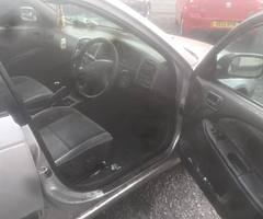 99 Toyota avensis - Image 3/4