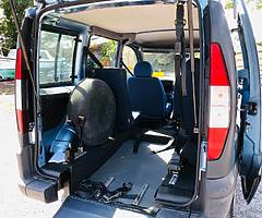 Wheelchair accessible Fiat Doblo 1.9 JTD - Image 7/8