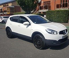 2013 NISSAN QASHQAI 1.5DCI, SAT NAV, 55.000mls