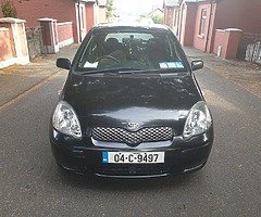 Toyota yaris 04 for quik sale