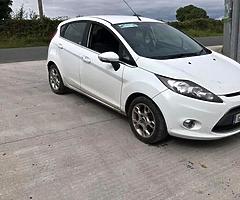 2012 ford fiesta 1.2 light damage