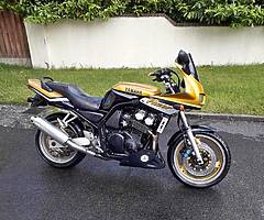 00 Yamaha Fazer 600