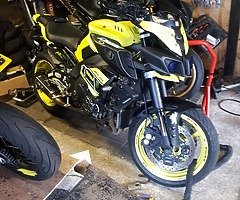 2016 Yamaha MT10