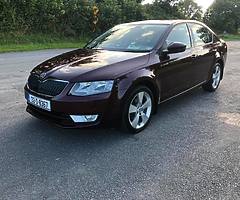 132 SKODA Octavia 1.6tdi elegance low klms