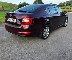 132 SKODA Octavia 1.6tdi elegance low klms - Image 4/9