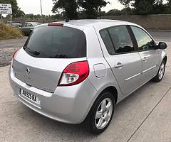 Renault Clio 1.5 Diesel Automatic LHD Low Miles Mint Condition - Image 4/10