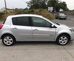 Renault Clio 1.5 Diesel Automatic LHD Low Miles Mint Condition - Image 7/10