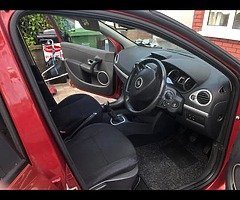 Car Renault Clio 2006