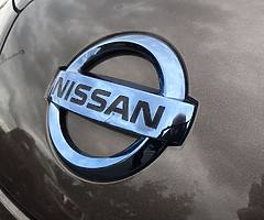 Nissan Leaf 30Kwh with 6.6kw Charger 2016 - Image 6/7