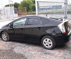 Toyota Prius 2012. 1.8 hybrid