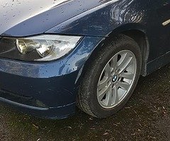 Bmw e90 318i for breaking - Image 4/4