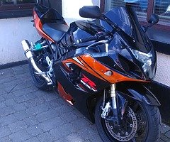 Bike GSYR-600