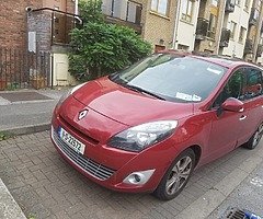 Renault grand scenic 2011