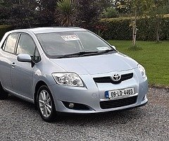 Toyota auris