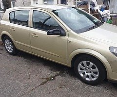 2004 OPEL ASTRA 1.4 petrol, 4 door hatchback. (ONLY 79,000 GENUINE MILES)!! Quick sale wanted!!!