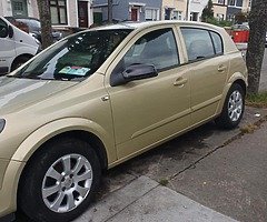 2004 OPEL ASTRA 1.4 petrol, 4 door hatchback. (ONLY 79,000 GENUINE MILES)!! Quick sale wanted!!!