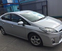 Toyota Prius - Image 4/10