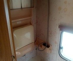 4 berth Caravan - Image 8/10