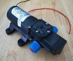 12 V water pump